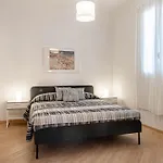 H11 Nido Del Gabbiano Centro - דירה