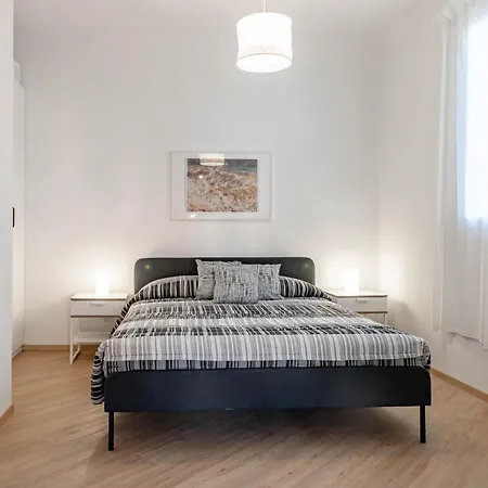 H11 Nido Del Gabbiano Centro - * 산레모
