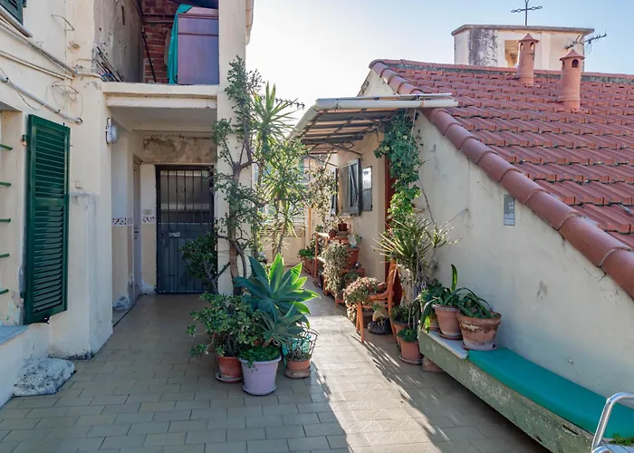 H11 Nido Del Gabbiano Centro - Sanremo